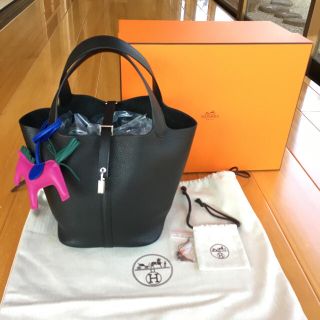 エルメス(Hermes)のピコタンロック MMサイズ  ノワール 最新C刻印‼️(ハンドバッグ)