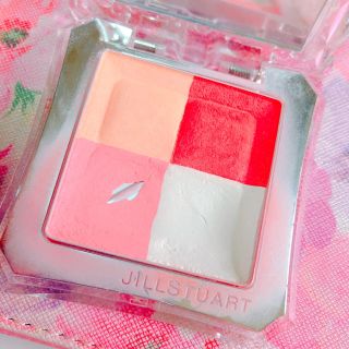 ジルスチュアート(JILLSTUART)のジルスチュアート  ミックスブラッシュコンパクト(チーク)