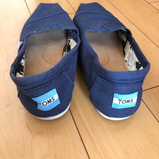 TOMS(トムズ)のTOMS スリッポン レディースの靴/シューズ(スリッポン/モカシン)の商品写真