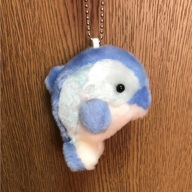 【名古屋港水族館】イルカぬいぐるみキーホルダー レディースのファッション小物(キーホルダー)の商品写真