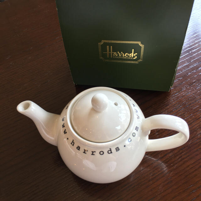 Harrods(ハロッズ)のHarrods ハロッズ ティーポット インテリア/住まい/日用品のキッチン/食器(テーブル用品)の商品写真