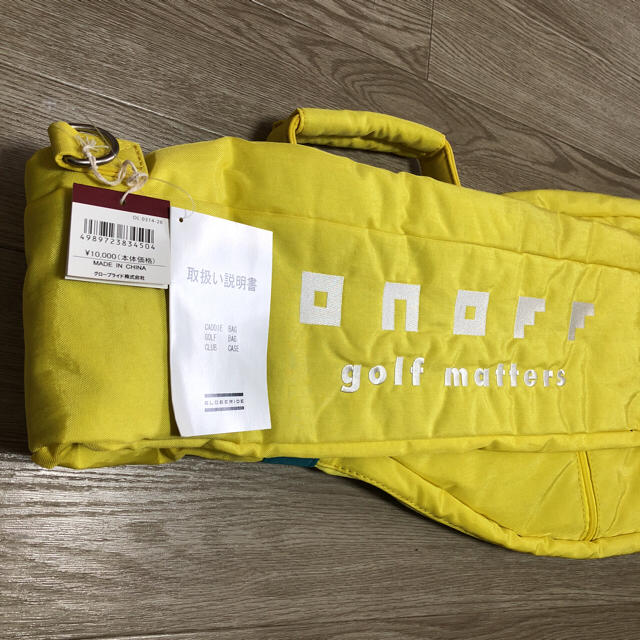 Onoff(オノフ)のONOFF クラブケース スポーツ/アウトドアのゴルフ(バッグ)の商品写真