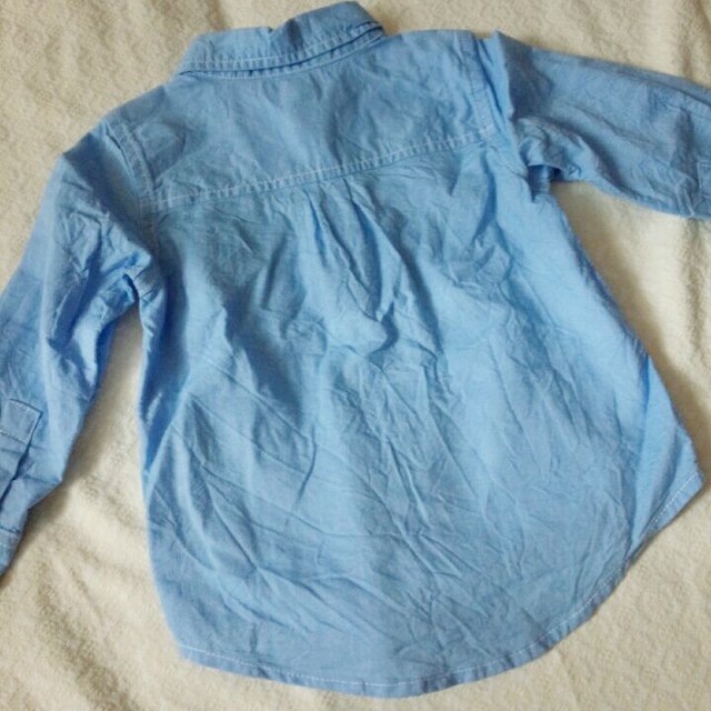 Old Navy(オールドネイビー)の新品未使用！オールドネイビー＊シャツ　size 2T キッズ/ベビー/マタニティのベビー服(~85cm)(その他)の商品写真