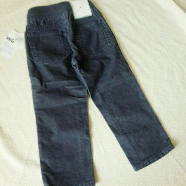 babyGAP(ベビーギャップ)の新品未使用！Baby gap＊コーデュロイパンツ　size95 キッズ/ベビー/マタニティのベビー服(~85cm)(パンツ)の商品写真