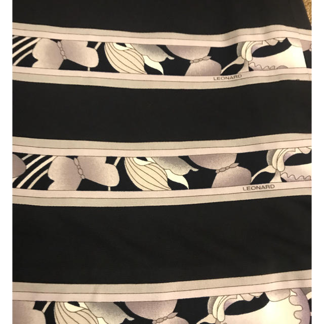 LEONARD(レオナール)のLEONARD スカート レディースのスカート(ひざ丈スカート)の商品写真