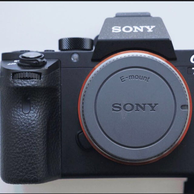 SONY(ソニー)のソニー α7Rⅱ ボディ 29年5月購入 スマホ/家電/カメラのカメラ(その他)の商品写真