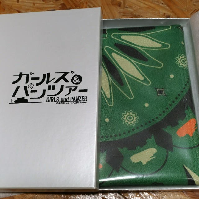 ガールズ＆パンツァー オリジナルデザイン スカーフ マリンブルー モスグリーン エンタメ/ホビーのアニメグッズ(その他)の商品写真