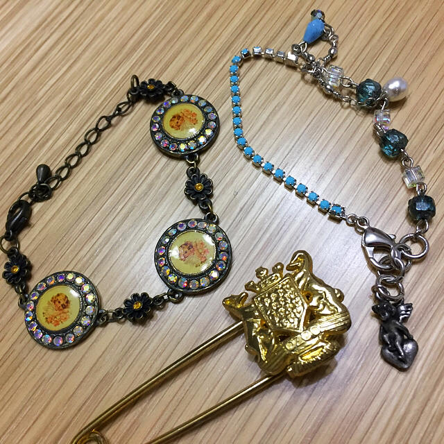 AGATHA(アガタ)のAGATHA、OZOCその他☆アクセサリー5点 レディースのアクセサリー(その他)の商品写真