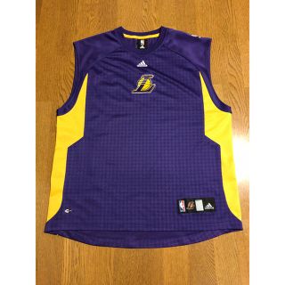 アディダス(adidas)のLAKERS オンコート スリーブレス シューティングシャツ M レイカーズ(バスケットボール)