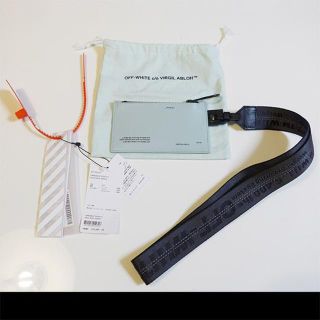 オフホワイト(OFF-WHITE)のOff-White MINT CARD HOLDER ストラップ 財布 小銭入れ(名刺入れ/定期入れ)