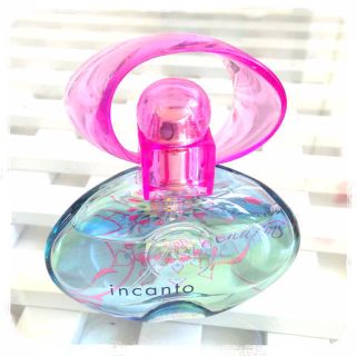 フェラガモ(Ferragamo)のincant charm 香水(香水(女性用))