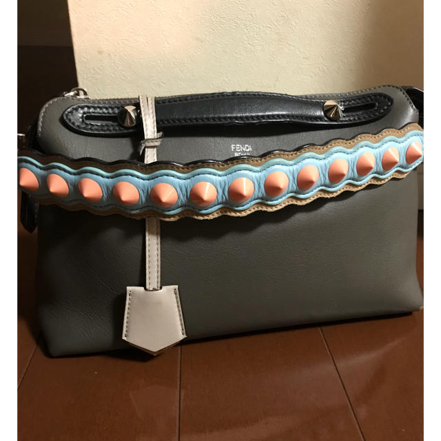 FENDI(フェンディ)のフェンディ ミニストラップユー レディースのファッション小物(その他)の商品写真