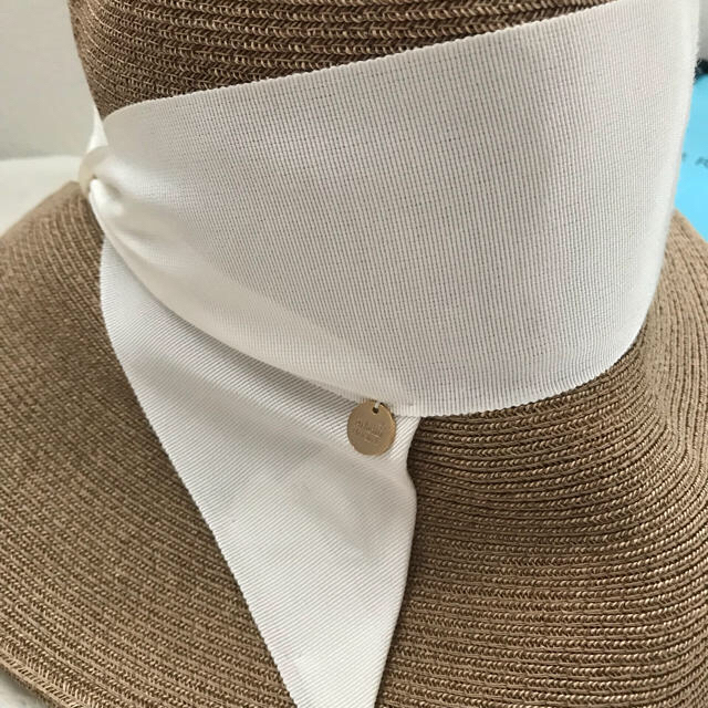 アシーナニューヨーク✳︎美品✳︎麦わら帽子 アシーナニューヨーク✳︎美品✳︎麦わら帽子