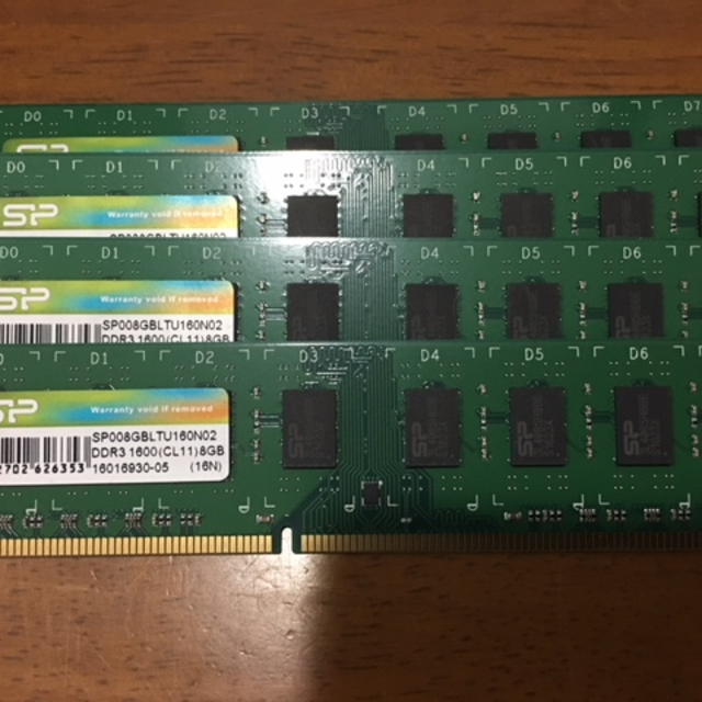 【値下】Silicon Power SP008GBLTU160N02 8GB×4