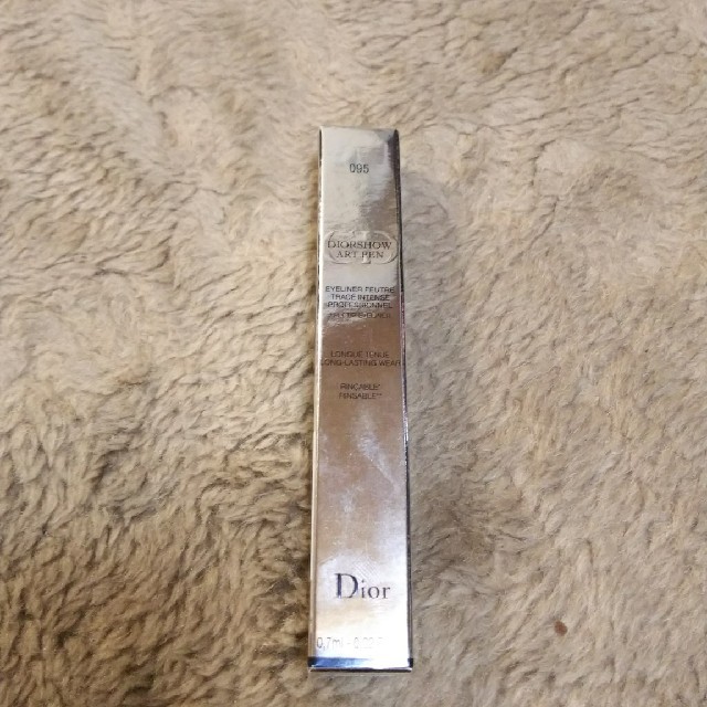 Dior(ディオール)の値下げ Diorｼｮｳ ｱｰﾄﾍﾟﾝ 095 ｱｲﾗｲﾅｰ 新品 コスメ/美容のベースメイク/化粧品(アイライナー)の商品写真