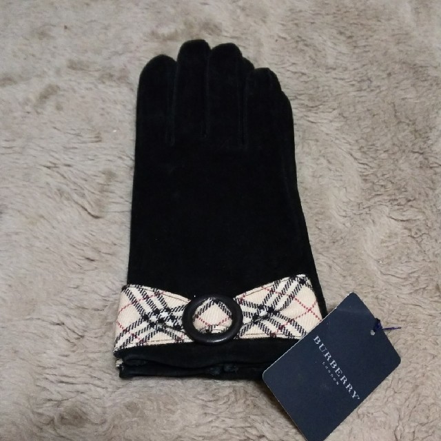 BURBERRY(バーバリー)のBURBERRY 手袋 黒 未使用 レディースのファッション小物(手袋)の商品写真