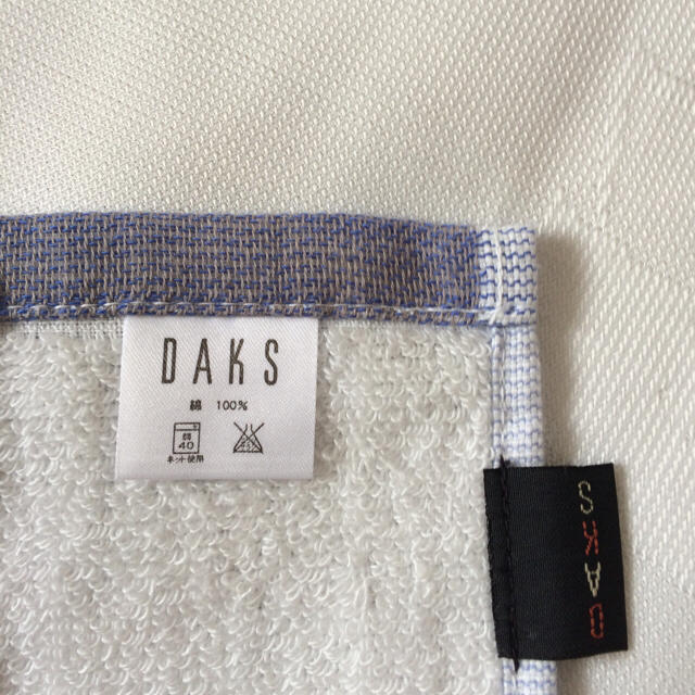 DAKS(ダックス)のダックスハンドタオル レディースのファッション小物(ハンカチ)の商品写真