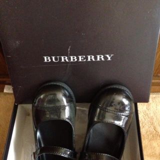 バーバリー(BURBERRY)の値引きします  子供靴(その他)