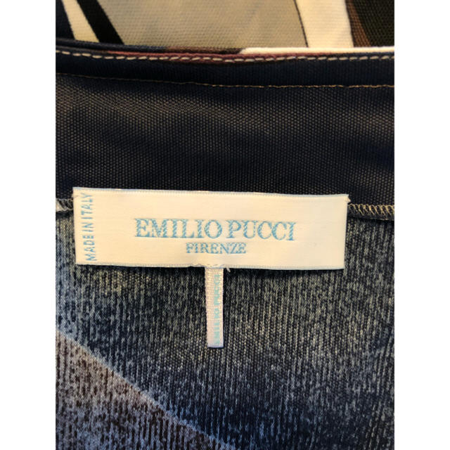 EMILIO PUCCI(エミリオプッチ)の✩ショコラ様　専用ページ✩　新品未使用！エミリオプッチ ワンピース レディースのワンピース(ひざ丈ワンピース)の商品写真