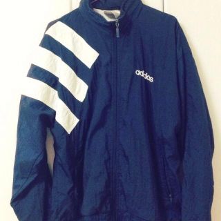 アディダス(adidas)のadidas ブルゾン(ブルゾン)