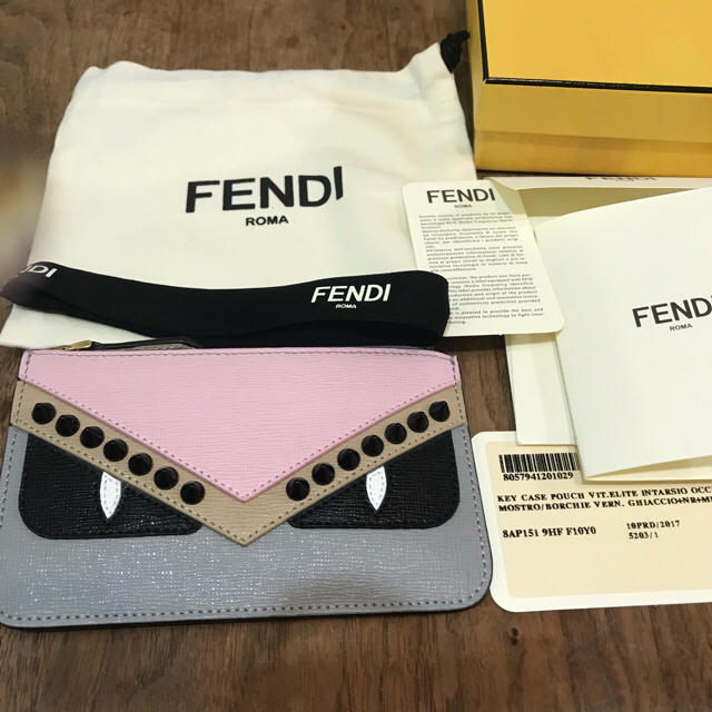 FENDI(フェンディ)のフェンディ  モンスター カードケース コインケース キーケース レディースのファッション小物(コインケース)の商品写真