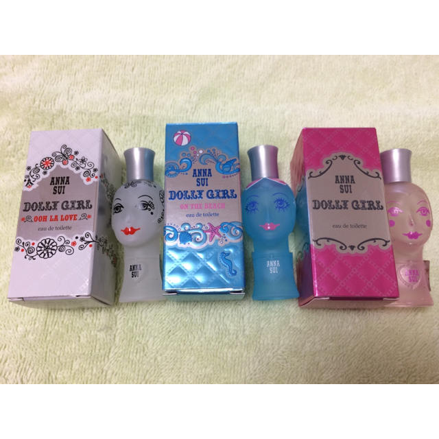 ANNA SUI(アナスイ)の値下中  ANNA SUI ドーリーガール3点 コスメ/美容の香水(香水(女性用))の商品写真