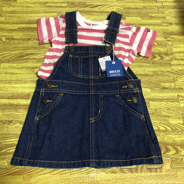 BREEZE(ブリーズ)の新品 BREEZE のデニムジャンバースカート キッズ/ベビー/マタニティのベビー服(~85cm)(ワンピース)の商品写真