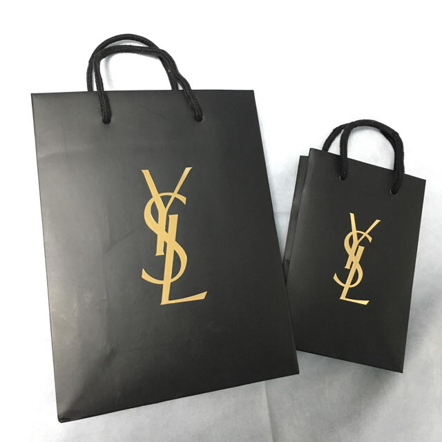 Yves Saint Laurent Beaute(イヴサンローランボーテ)のイブサンローラン 紙袋(ショッパー) 2枚セット レディースのバッグ(ショップ袋)の商品写真