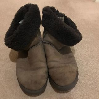 アグ(UGG)のUGG ムートンブーツ(ブーツ)