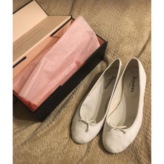 レペット(repetto)の【repetto】レペット サンドリオン・ホワイト(バレエシューズ)