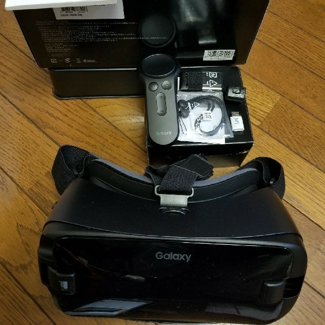 リックJr.様専用Galaxy Gear VR with controller-