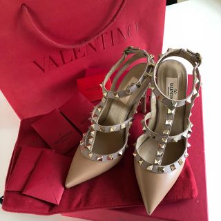 ヴァレンティノ(VALENTINO)のヴァレンティノロックスタッズパンプスvalentino(ハイヒール/パンプス)