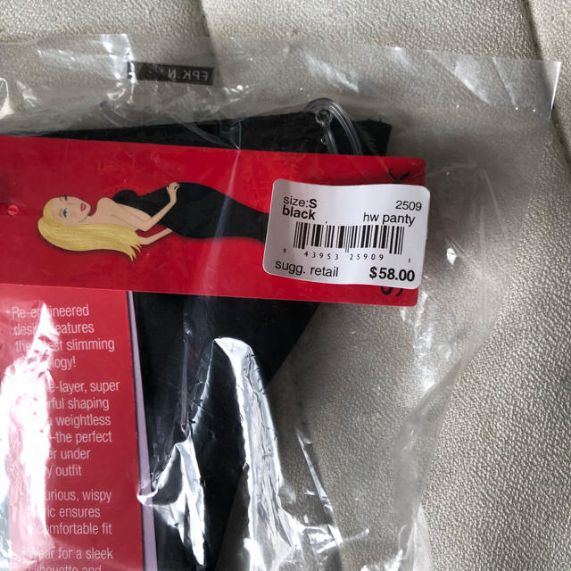 SPANX(スパンクス)の補正下着  spanx レディースの下着/アンダーウェア(その他)の商品写真