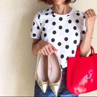 ザラ(ZARA)のZARA メタルボタン付きTシャツ(Tシャツ(半袖/袖なし))