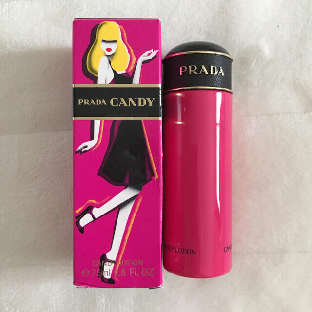 PRADA(プラダ)の最終値下げ⬇︎CANDYボディローション コスメ/美容のボディケア(ボディローション/ミルク)の商品写真