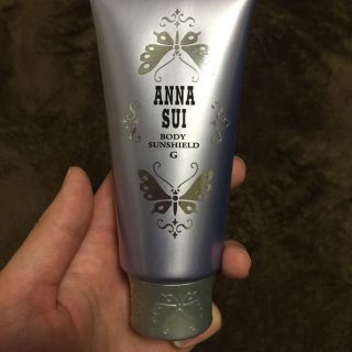 ANNA SUI - ANNA SUI ボディサンシールドの通販｜ラクマ