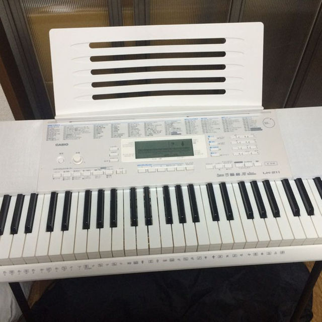 カシオ 電子キーボード LK211 (LK-211 - 光ナビゲーション カシオ 電子キーボード LK211 (LK-211 - 光ナビゲーション