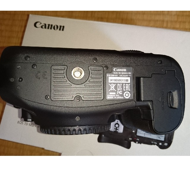 37050円 【半額】 Canon EOS7DMark2