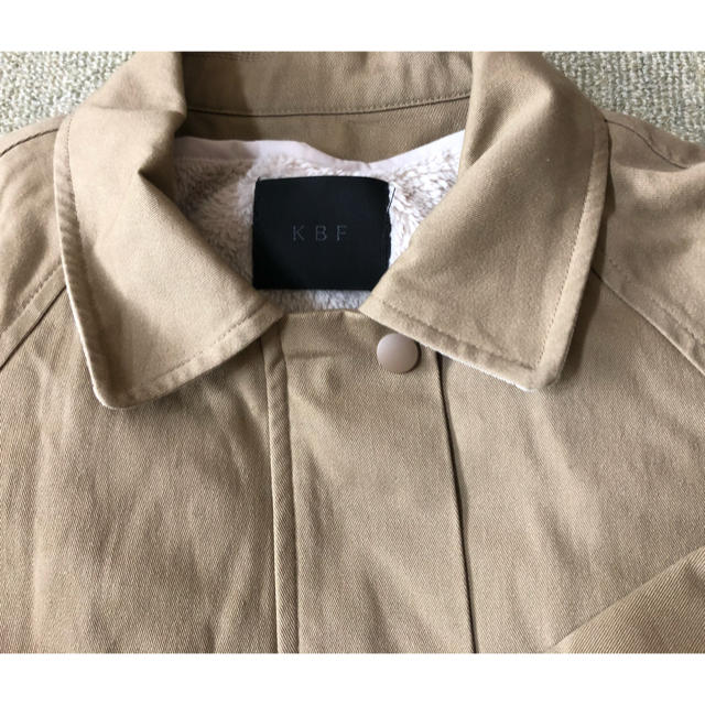 KBF(ケービーエフ)のkbf ボーイッシュコート レディースのジャケット/アウター(ロングコート)の商品写真