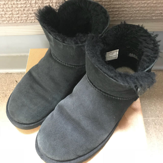 UGG(アグ)のひまわり様専用◯UGG ブーツ ブラック レディースの靴/シューズ(ブーツ)の商品写真