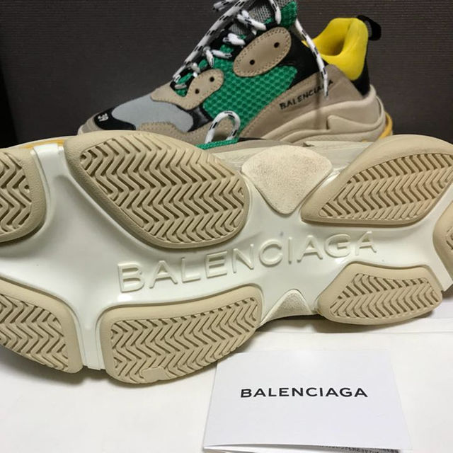 BALENCIAGA - BALENCIAGA Triple s バレンシアガ トリプル 39 BALENCIAGA - BALENCIAGA Triple s バレンシアガ トリプル 39