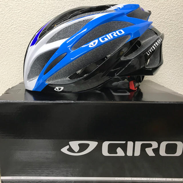 GIRO(ジロ)のGIRO サイクリング ヘルメット スポーツ/アウトドアの自転車(ウエア)の商品写真