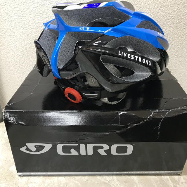 GIRO(ジロ)のGIRO サイクリング ヘルメット スポーツ/アウトドアの自転車(ウエア)の商品写真