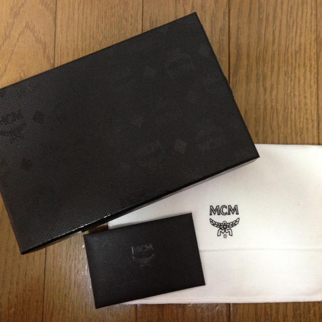 MCM(エムシーエム)のMCM レディースのファッション小物(財布)の商品写真