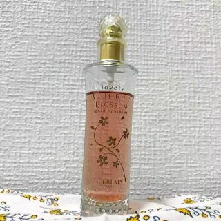 ゲラン(GUERLAIN)の入手困難guerlain ゲラン★チェリーブロッサム ゴールドスパーク 35ml(香水(女性用))