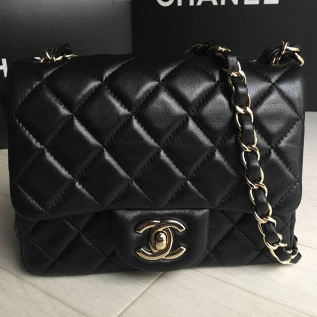 CHANEL(シャネル)の入手困難 CHANEL ベビーマトラッセ美品 国内直営店購入 シャネルラムスキン レディースのバッグ(ショルダーバッグ)の商品写真