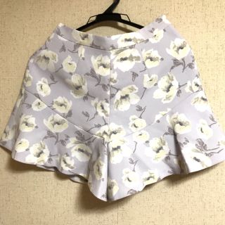 ミッシュマッシュ(MISCH MASCH)のMISCH MASCH♡花柄ショートパンツ (ショートパンツ)