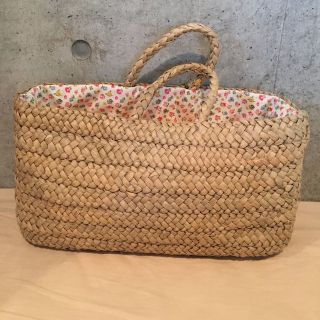 Cath Kidston(かごバッグ/ストローバッグ)のフリマアイテム一覧 Cath Kidston(かごバッグ/ストローバッグ)のフリマアイテム一覧