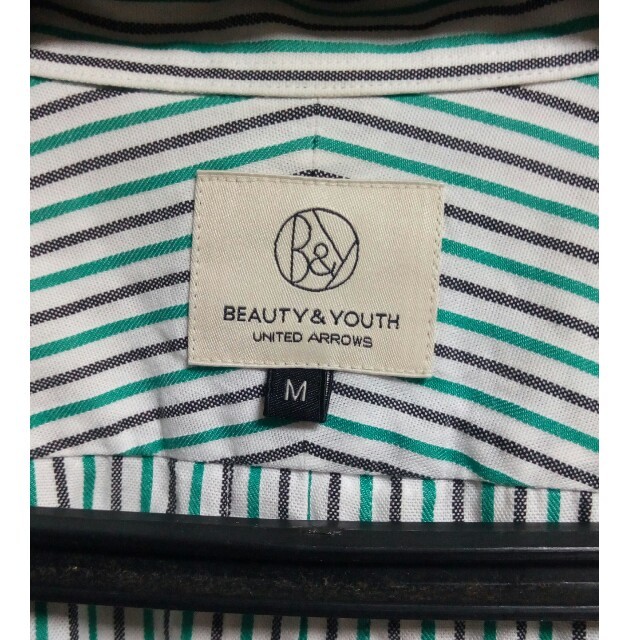 BEAUTY&YOUTH UNITED ARROWS(ビューティアンドユースユナイテッドアローズ)のbeauty&youth ストライプシャツ　白×グレー　裏地緑　タイト メンズのトップス(シャツ)の商品写真