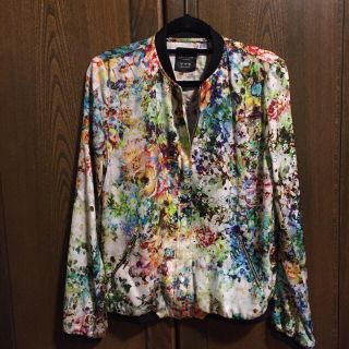 ザラ(ZARA)のZARA 花柄 ブルゾン カーディガン(ブルゾン)